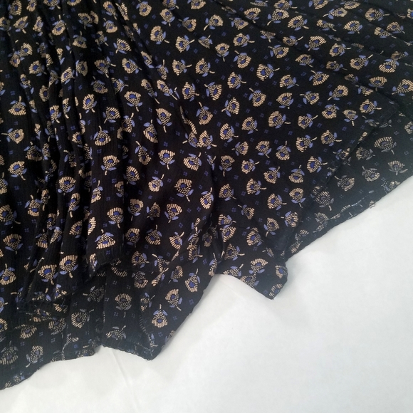 Ecote Urban Outfitters long sleeve shorts romper - Picture 5 of 6